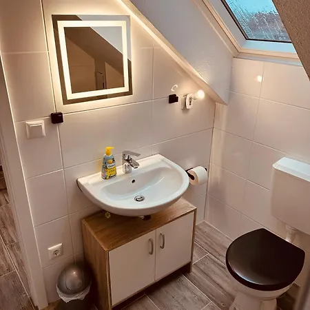 Felix Living 9, Parkplatz, 4 Betten, Ruhig & Gepflegt Apartmán *