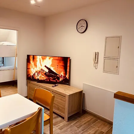 Felix Living 9, Modern & Cozy, 3 Wohnung, Parkplatz Salzweg