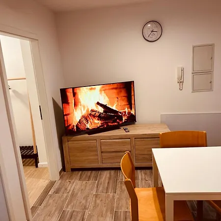 Felix Living 9, Parkplatz, 4 Betten, Ruhig & Gepflegt Salzweg