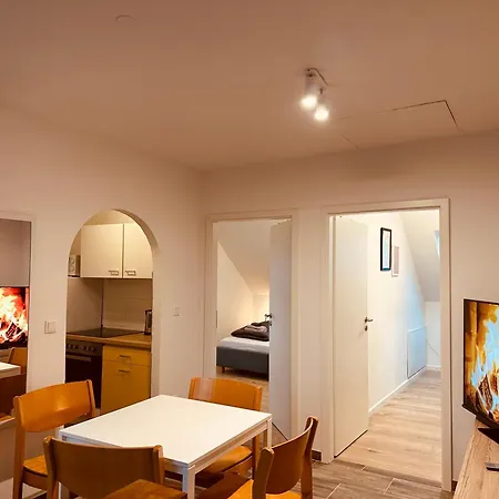 Felix Living 9, Modern & Cozy, 3 Wohnung, Parkplatz Apartment Salzweg